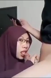 Mbak JUM Doyan Sepong Sampai Crot
